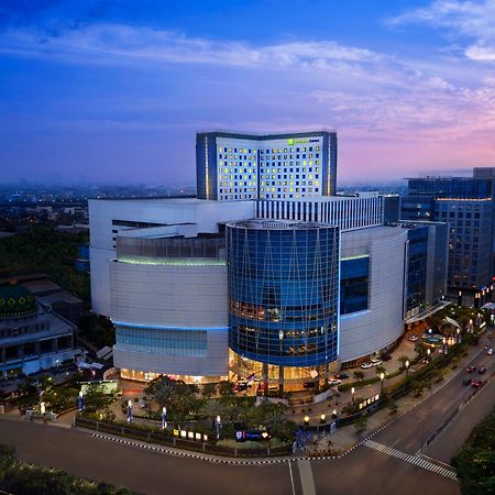 Holiday Inn Express Jakarta Pluit Citygate, An Ihg Hotel Экстерьер фото